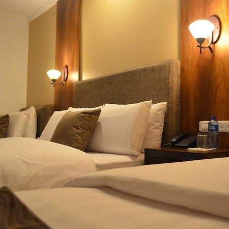 Siena Hotel Cuenca Buitenkant foto
